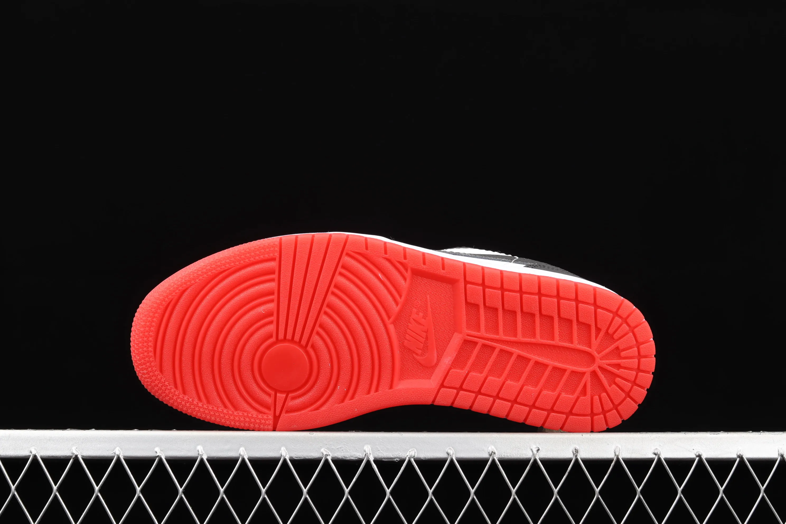 All categories Air Jordan Jordan series basketball shoes Air Jordan 1 Low Air Jordan 1 Low AJ1 Joe 1 low-top cultural and leisure sports sneakers DM0095-106